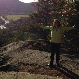 Meet your Posher, Laura